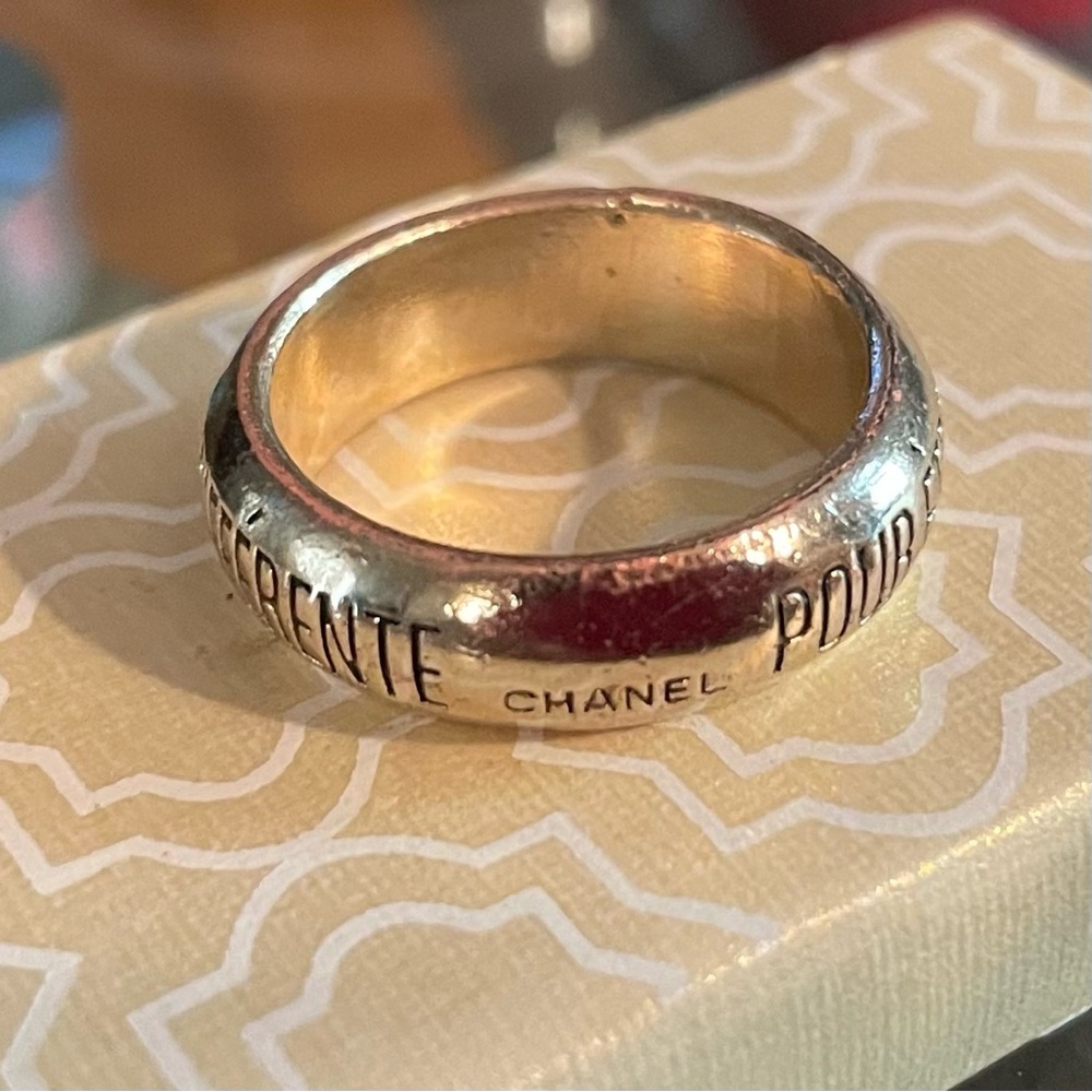 Authentic Chanel French Phrase Ring Gold